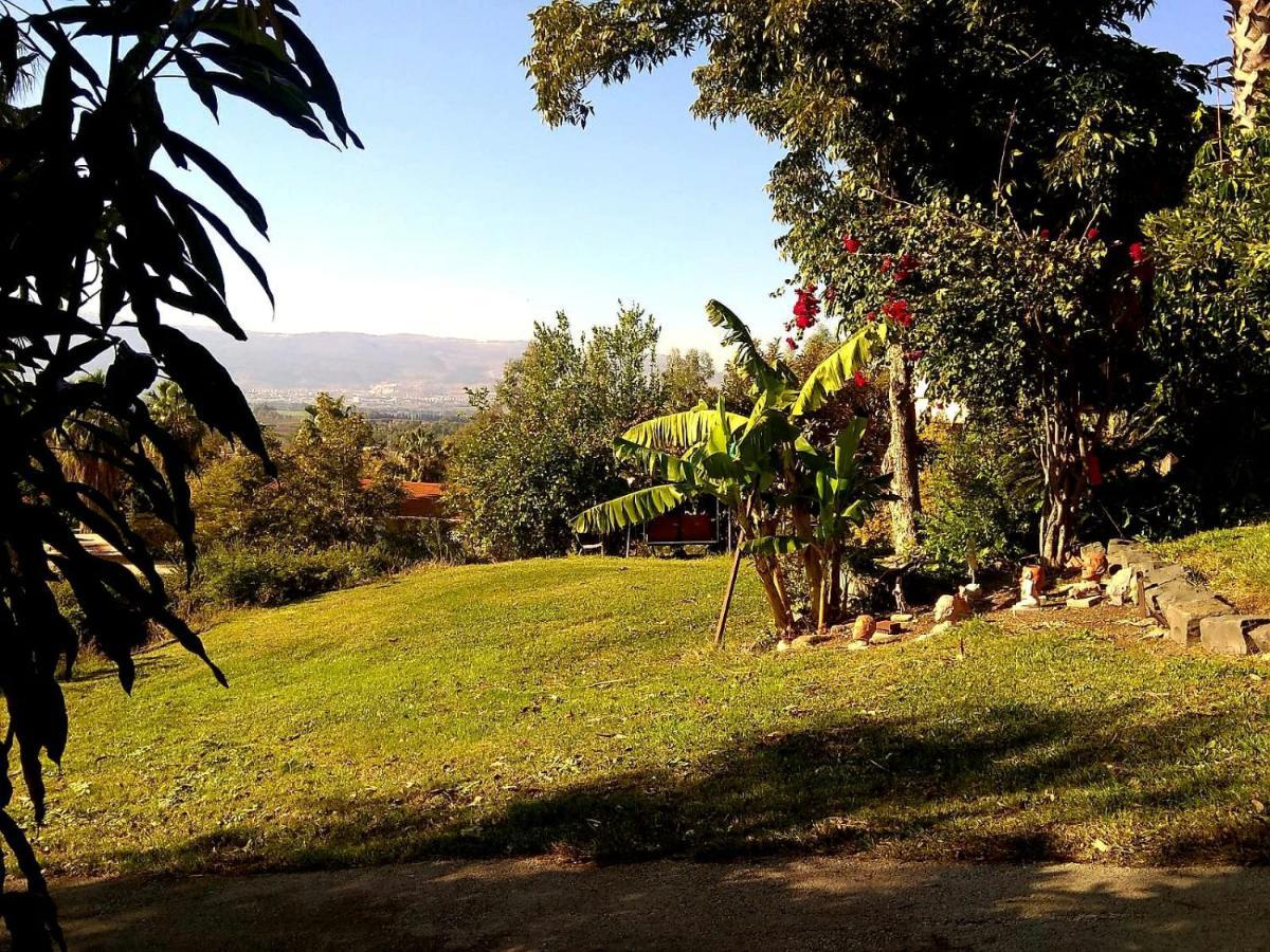 צימר בודד בגליל העליון Kefar Szold Exterior foto